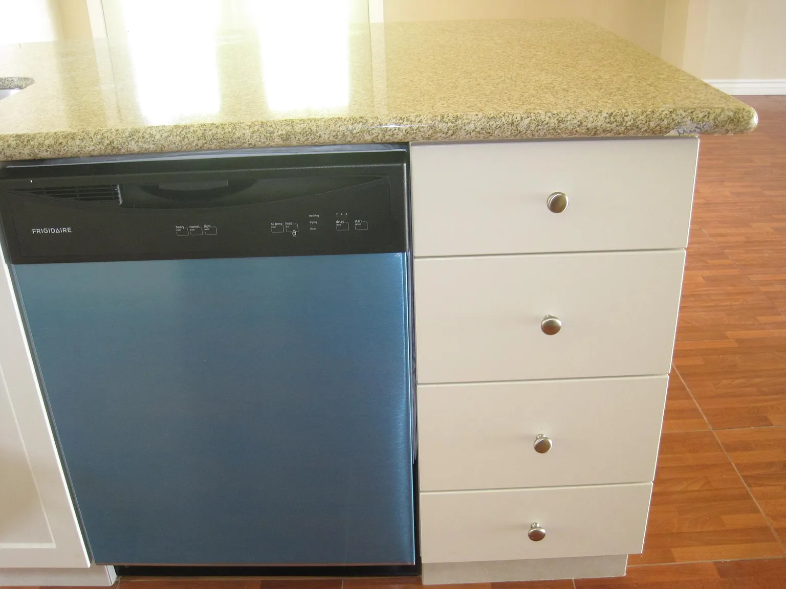7755 Sausalito Ave — Photo 3