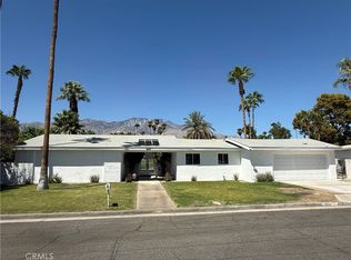 2217 S Bobolink Ln, Palm Springs, CA 92264