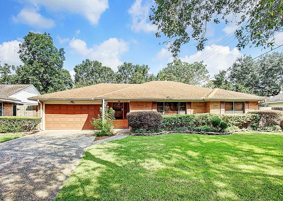 1st image of 5422 Stillbrooke Dr