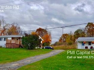 128 Kardas Rd, Valley Falls, NY 12185