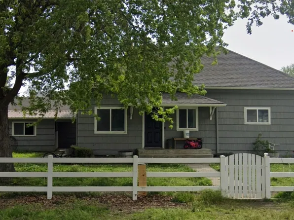 104 S B Street, Prescott, WA 99348