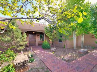 13 Tecolote Cir, Santa Fe, NM 87506