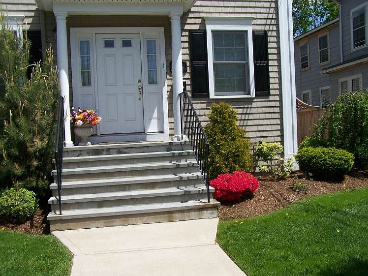 Front entry faces street