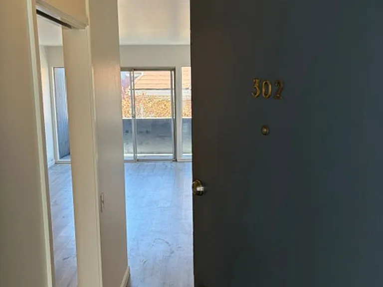 356 Jayne Ave — Photo 14