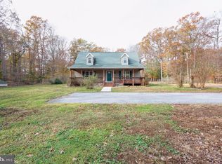 7195 Annapolis Woods Rd, La Plata, MD 20646