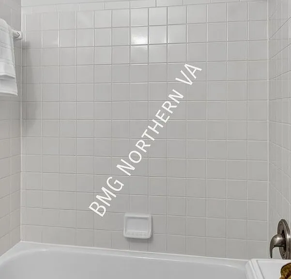 6001 Keble Dr — Photo 51