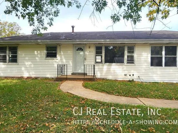 8883 Boyce Pl, Saint Louis, MO 63136