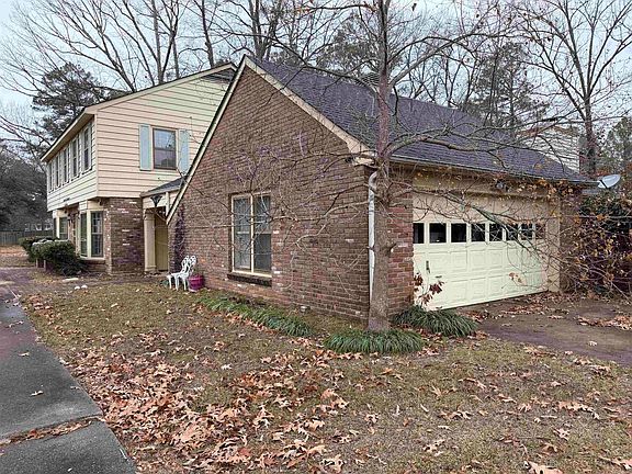 5th image of 2203 Cherry Ridge Dr