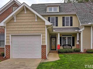 211 Nostalgia Ln, Zebulon, NC 27597