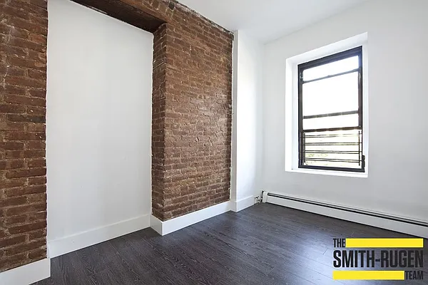 Rented by Citi Habitats | media 32