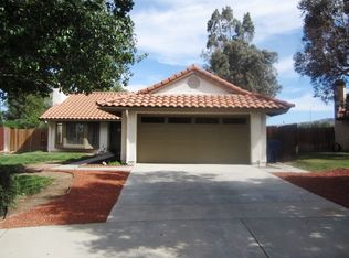37902 Meadowlark Ln, Palmdale, CA 93551