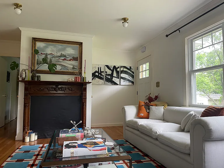 23 Mack Ave — Photo 4
