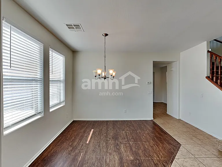 3282 E Oakland St — Photo 9