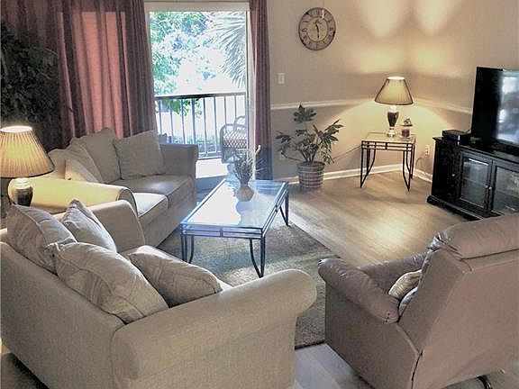 4th image of 2366 E Mall Dr APT 309