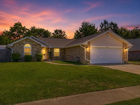 2232 Lemure Dr, Navarre, FL 32566