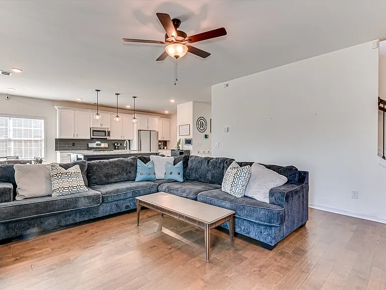 251 Haverford Dr — Photo 52