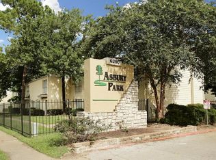 6200 W Tidwell Rd APT 402, Houston, TX 77092