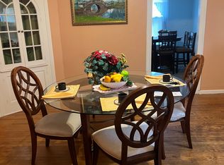 53 Laurel St, Manchester, CT 06040