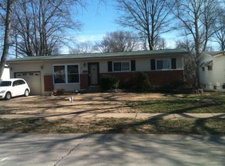 4 Ronda Dr, Florissant, MO 63031