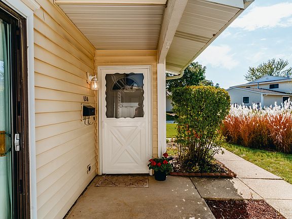 2nd image of 130 Windward Dr #156C