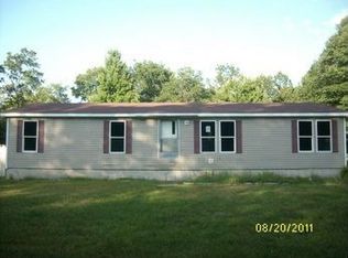 300 S McClelland Ave, White Cloud, MI 49349