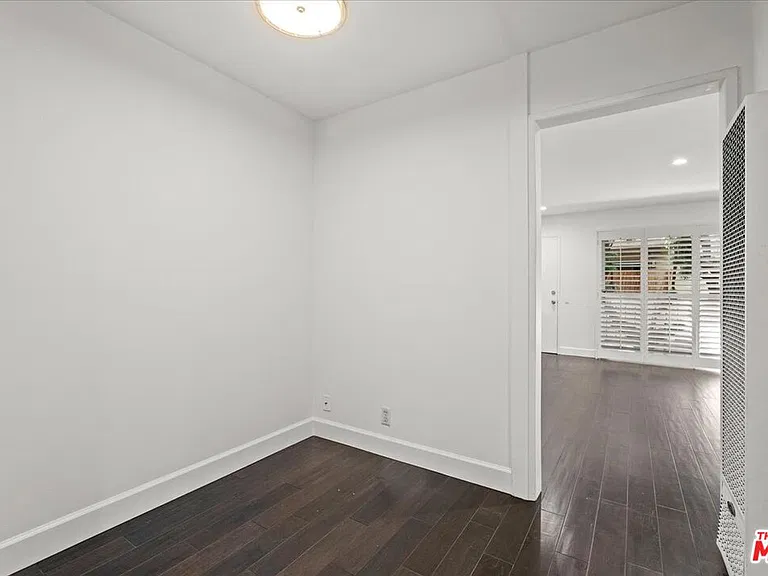 2311 4th St #220 — Photo 10