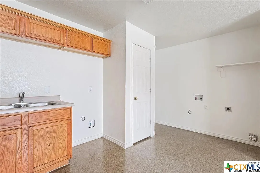 1 bed, $995 — Photo 4