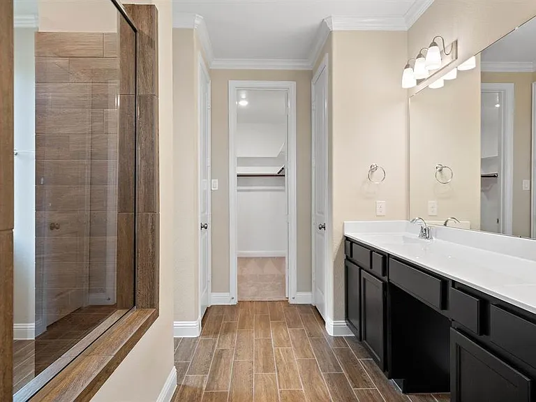 2403 Madera Landing Ln — Photo 24