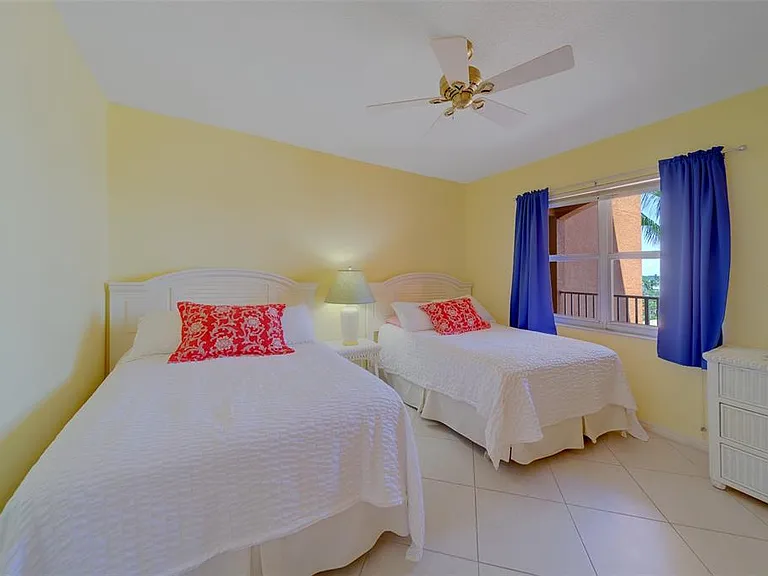 16450 Gulf Blvd #564 — Photo 39