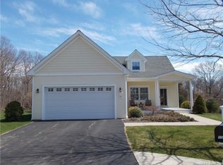 15 Orchard Path, Westbrook, CT 06498