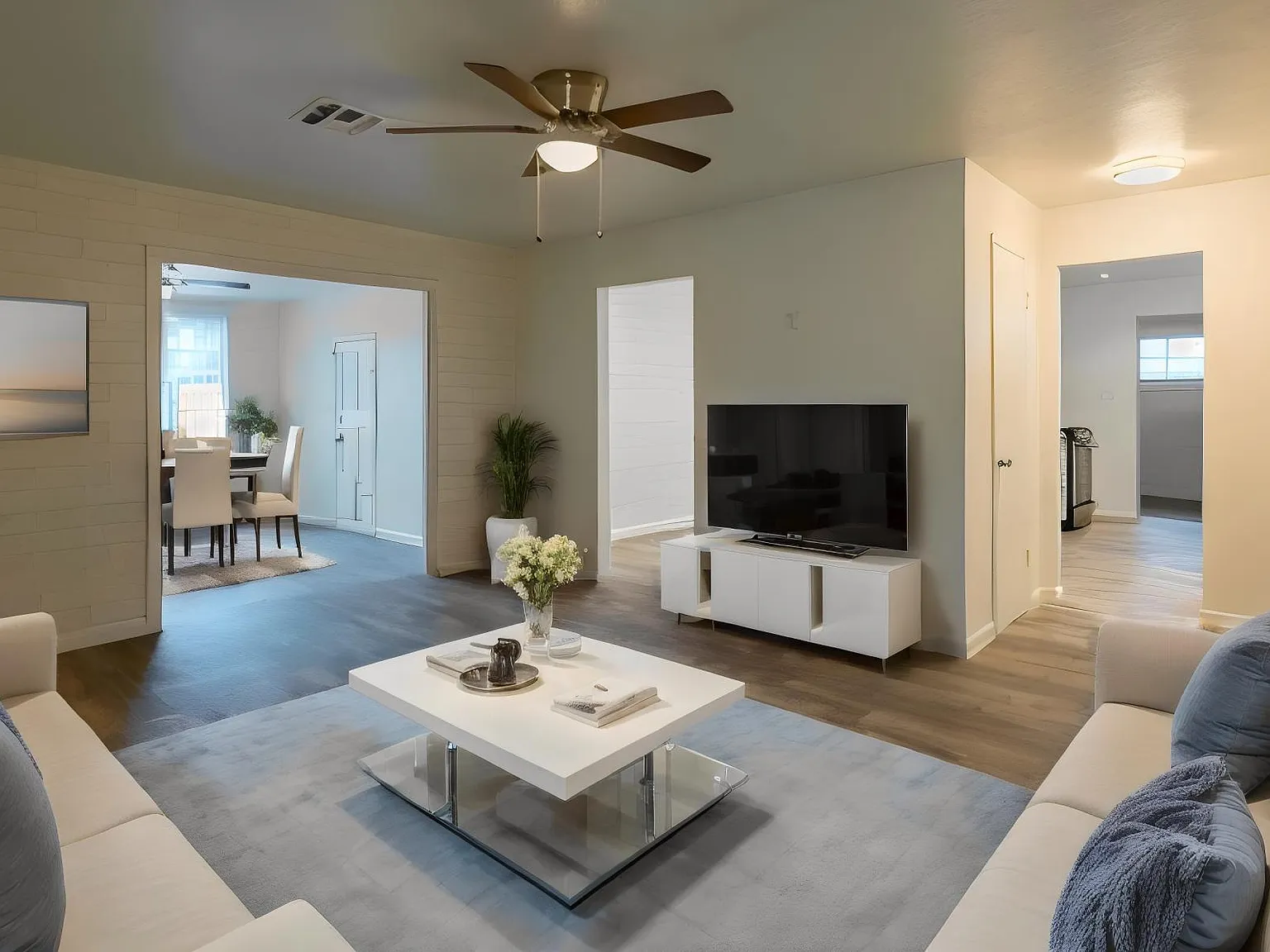 4 bed, 1576 sqft, $1,900 — Photo 2
