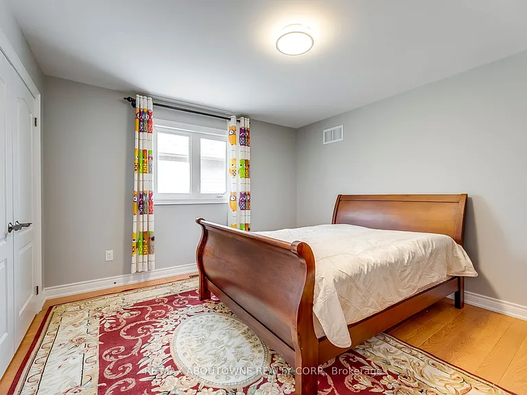 2481 Taylorwood Dr — Photo 31