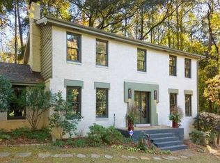 855 Landmark Dr, Sandy Springs, GA