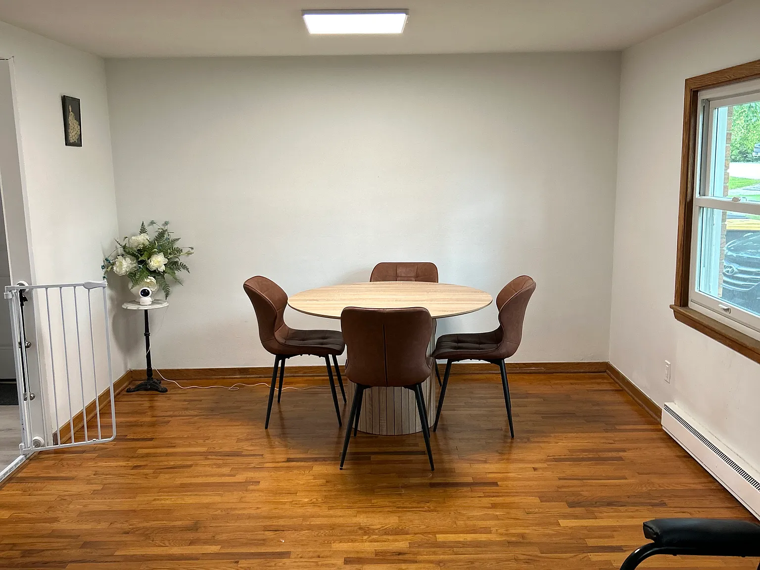 3 bed, 1224 sqft, $1,700 — Photo 4