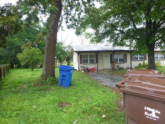 3rd image of 1424 NE 1st St