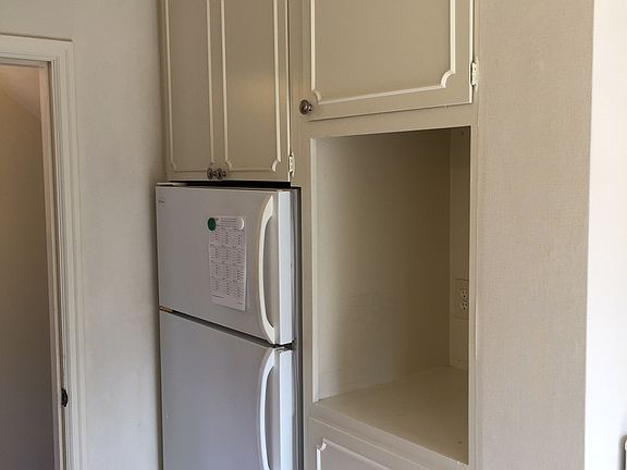 Frige/designer cabinets