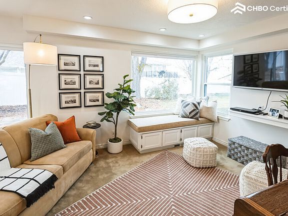 Furnished rental in Centerville, UT