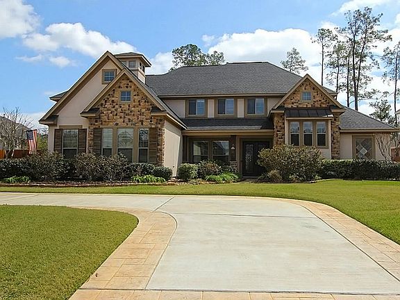 2nd image of 15803 Blanco Trails Ln