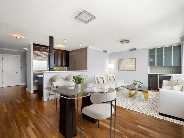 65 E India Row APT 31H, Boston, MA 02110