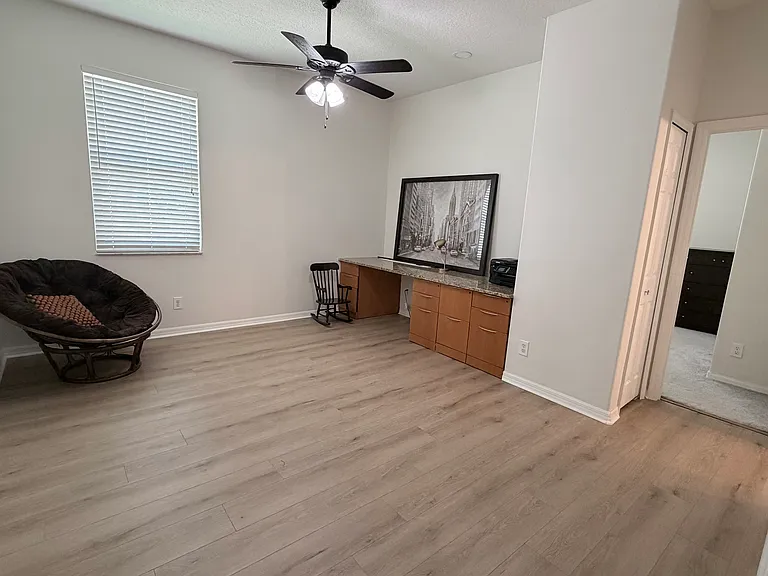 2413 Prairie View Dr — Photo 36