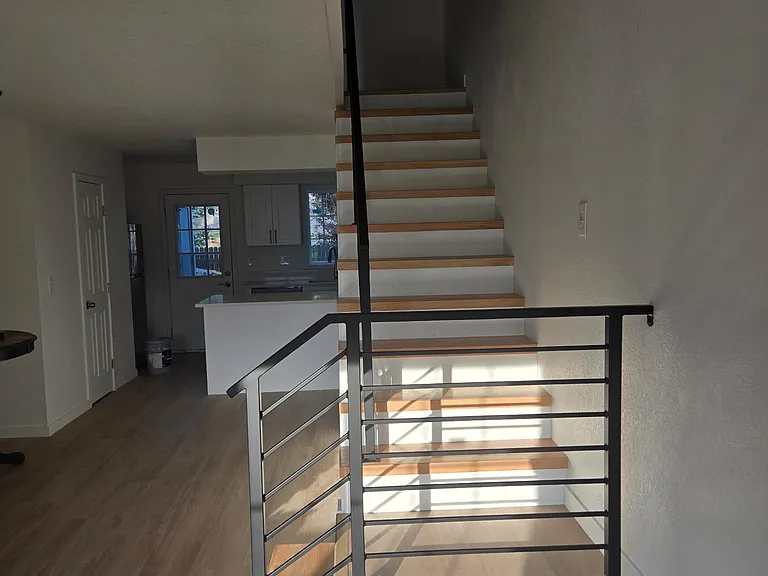 10764 Foxwood Ct — Photo 1