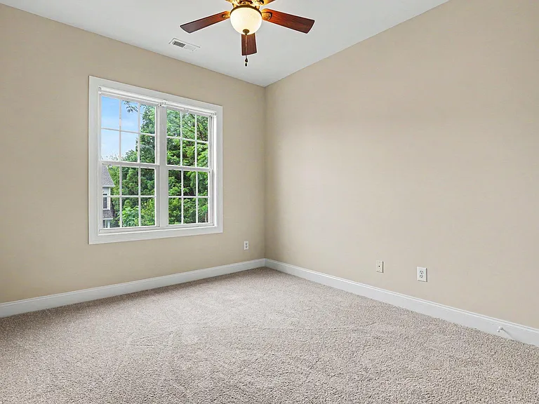 306 Sugar Maple Ave — Photo 16