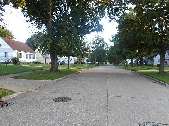 4th image of 4305 W 187th St