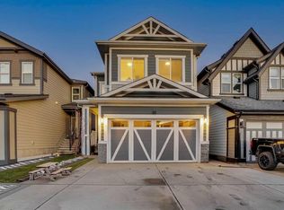 88 W Magnolia Cres SE, Calgary, AB T3M3M8