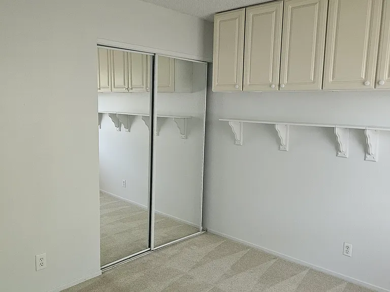 1186 S Uvalda St — Photo 16