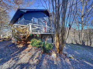 1017 Happy Holw, Hiawassee, GA 30546