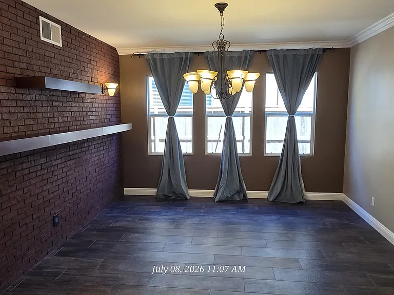 1340 Long View Dr — Photo 14