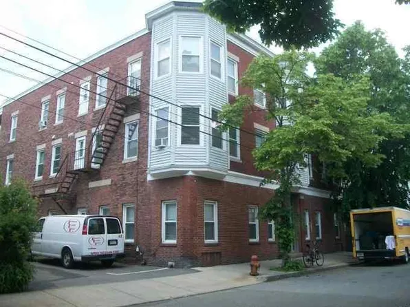 77 Sacramento St, Somerville, MA