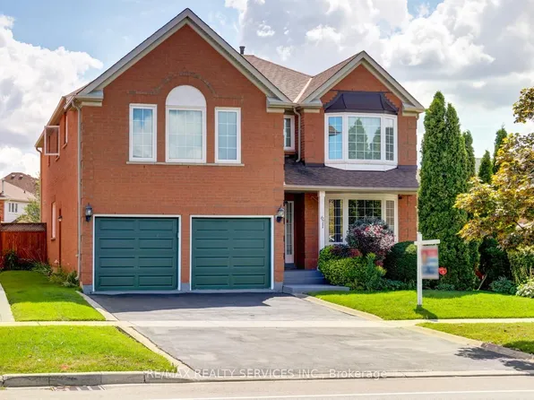 671 Peter Robertson Blvd, Brampton, ON L6R 1L8