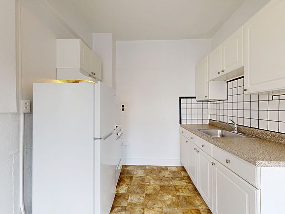 3rd image of 665 Eddy St APT 41